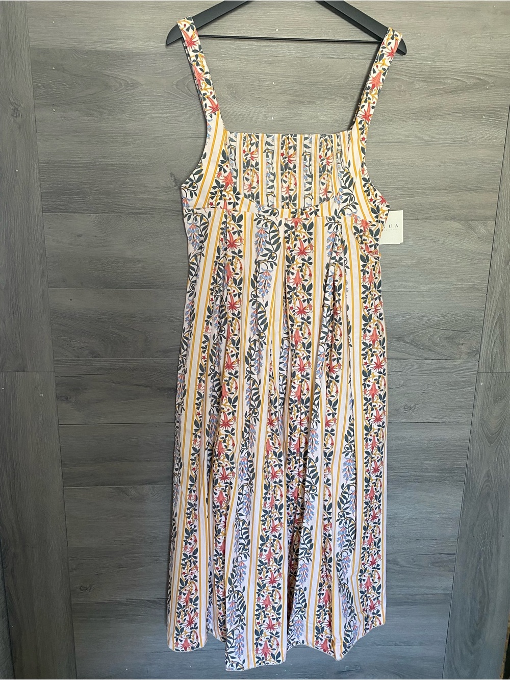 Agua by Agua Bendita Hortensia Lluvia Floral Dress NWT - Picture 3 of 11